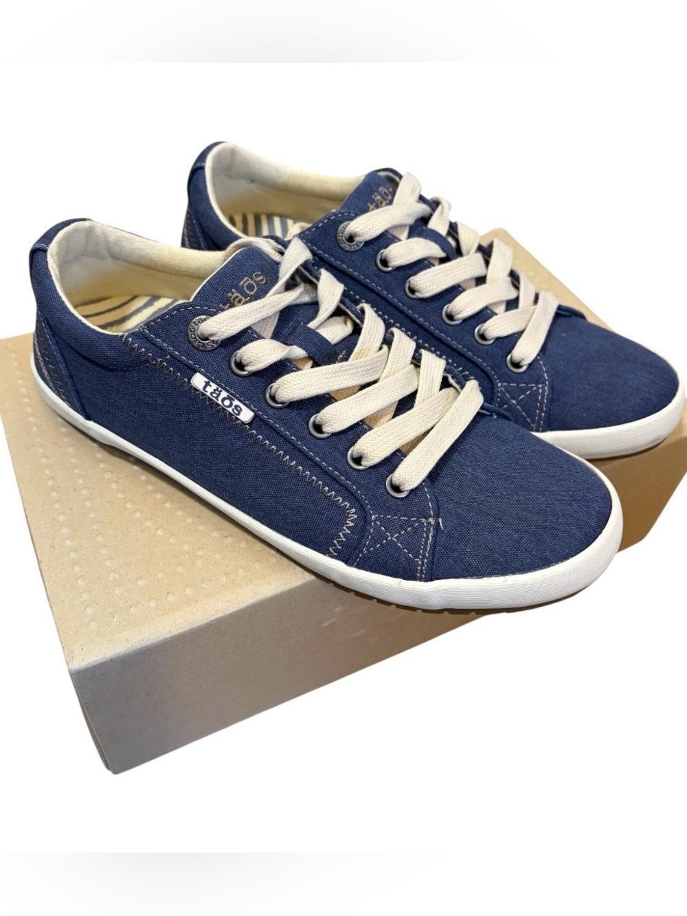 Taos Star Blue Wash Canvas Sneakers with box